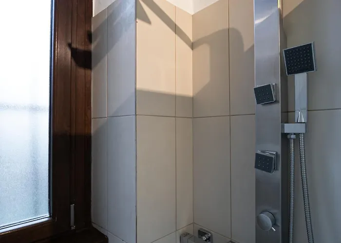 Italianway - Leoncavallo 45