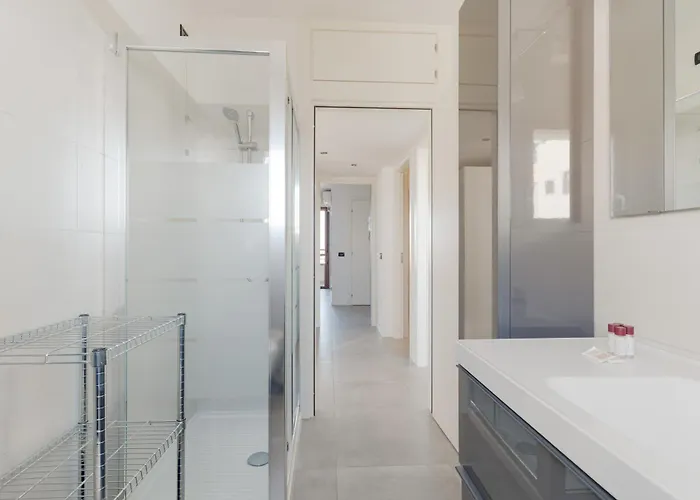 Guesthost - Modern Pirelli * Milan