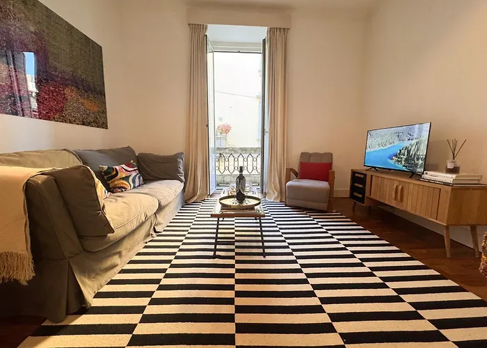 Brera Elegant Steps From Duomo, Montenapoleone, Design & Fashion Week *