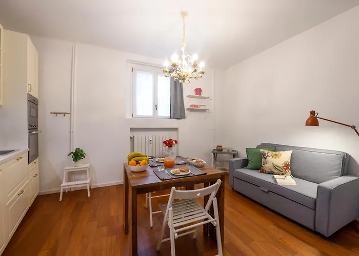 Marcona, 1 - Quiet Milanese *