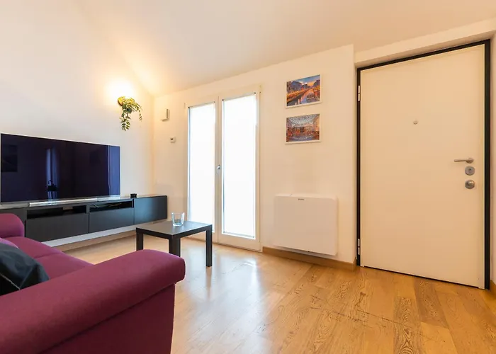 I-host - Ticinese 107 * Milán