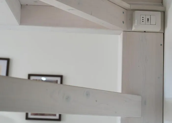 Cozy Navigli Loft Milan