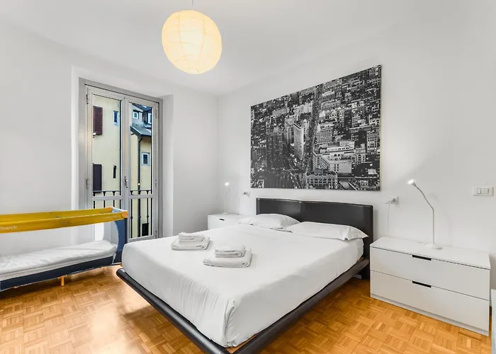 Fara - Centro - 8 Posti - Wifi ミラノ