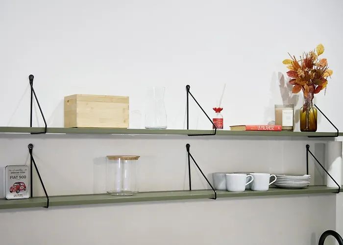 Design With Private Street Entrance Apartment Milan