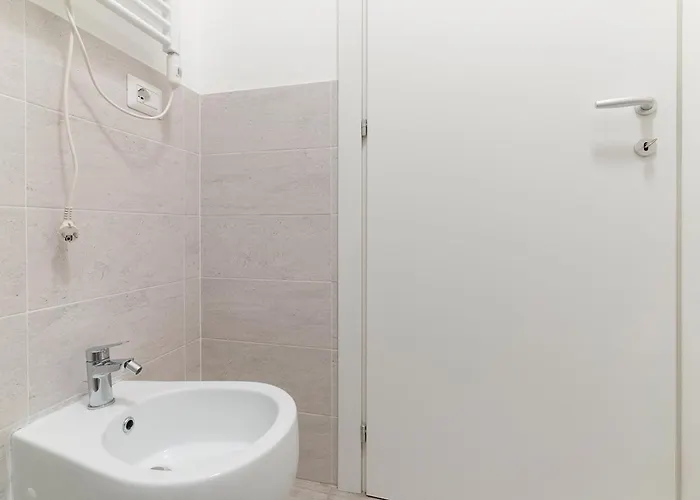 Guesthost - Lovely In Maggiolina * Milano