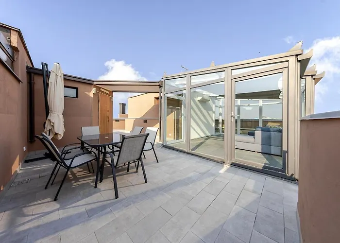 Panoramic Penthouse With Terrace In 公寓 *