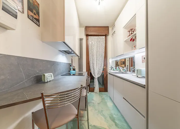 5' From Bocconi With 2 Bedr And 2 Bathr Lägenhet Milano