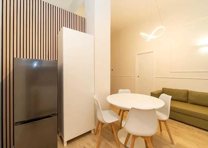 Elegant In The Center With Smarttv Wifi Apartament Mediolan