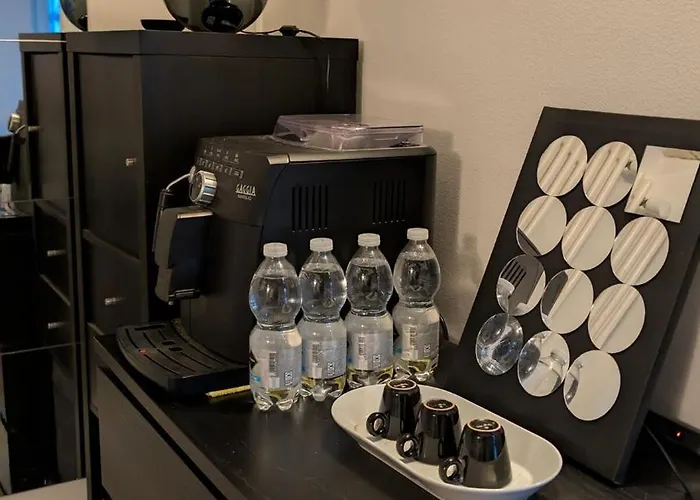 アパート 2-level Designer Loft In Isola District ミラノ