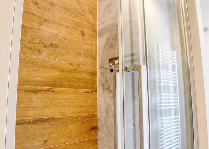 Apartmán Darsena Contemporary - Spacious 2br A Few Steps From Centre