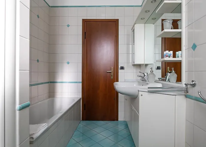 Italianway Easy - Strambio 8 Apartment Milan