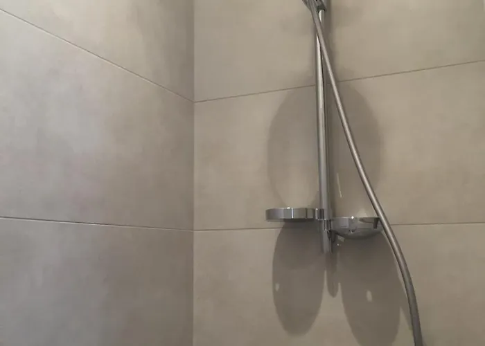 Lovely Very Near Zara Metro Station M3m5 *