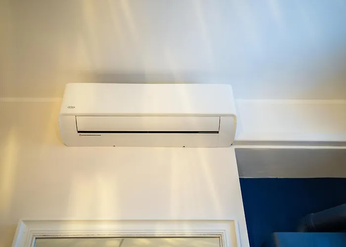 شقة Isola Design - 15min To Duomo, Station