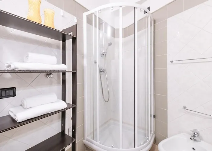 Easylife - - Ripa Ticinese 21 - Navigli *