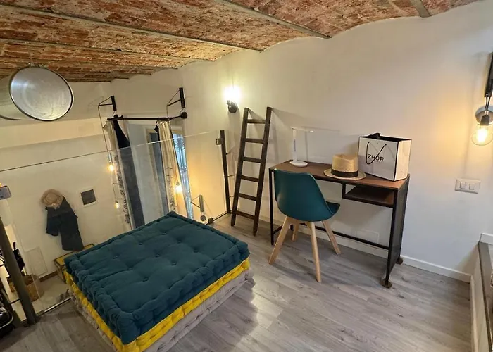 Ariberto Duplex - Walk To Metro M2 & M4