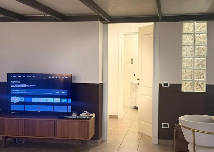 Acasadiimma Loft Elegante A 2 Min Da Metropolitana Porta Romana Con Wifi, Corte Interna
