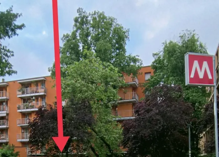 Designed Overlooking San Siro * Milán