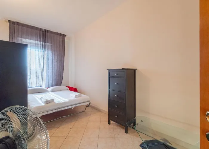 公寓 Monzino - Linate - Cortina 2026 New 米兰