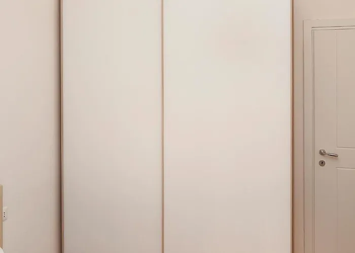 Mercadande Lägenhet Milano