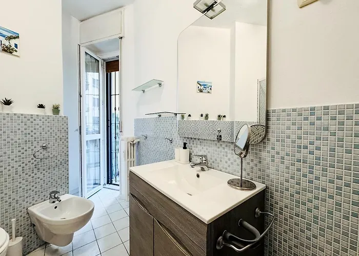 Salgari - Vicino Metro E Tram - Апартаменты Милан