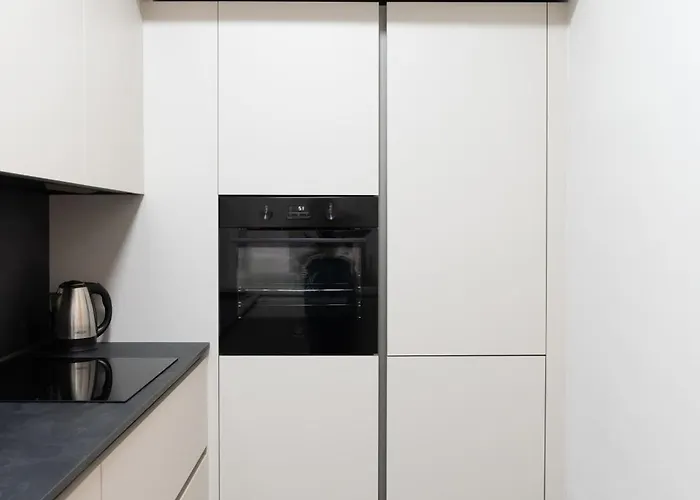 Elegance, Comfort And Charm In Moscova Apartmán Milán