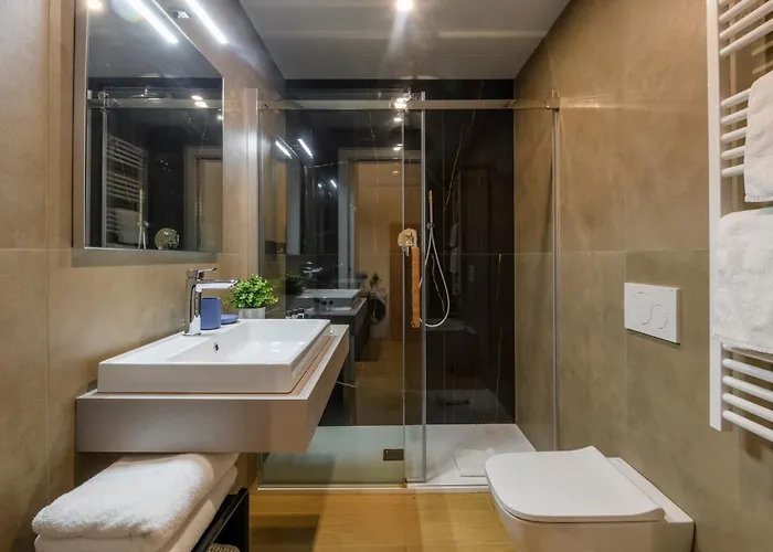 Cesariano, 11 - In Vibrant Via Cesariano