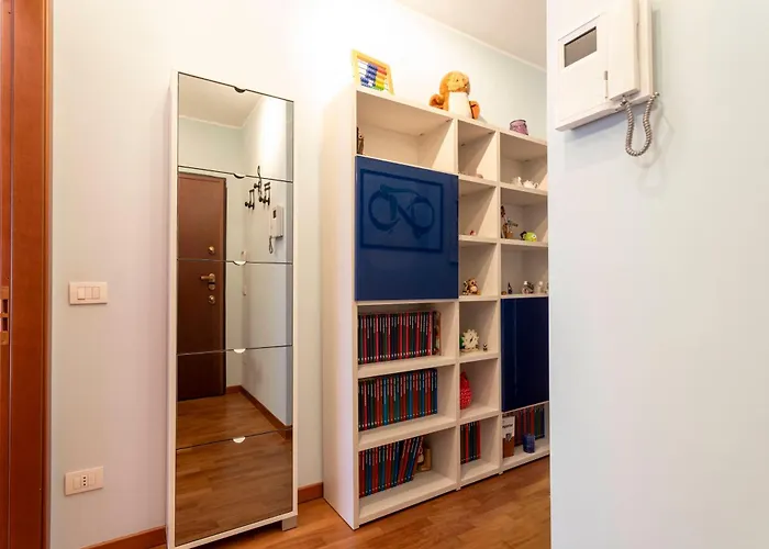 Smart - Near Navigli & Iulm Апартаменты