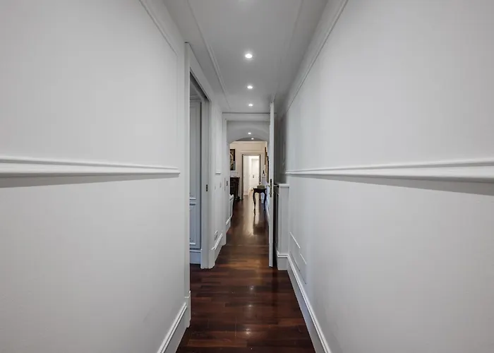 The Seven Stars - Montenapoleone Appartement *