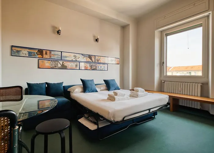 Just Urban Stays - Chic Retro 1Br Apartment -10 Min By Tram To Duomo