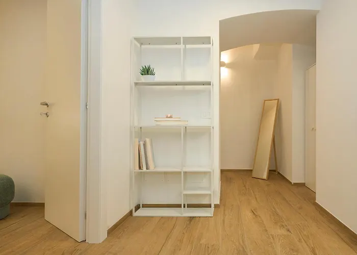 Atmosphere House 15 Minutes Walk From Duomo Apartment