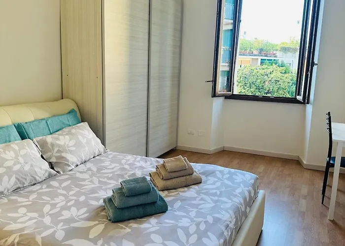 Sweet Home, Vercelli * Mediolan