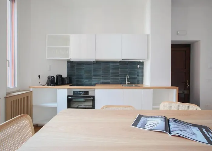 Hacca Collection - Luxury 3br Center Appartement