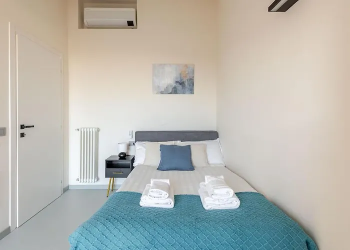 Luxury Elegant Penthouse 3 Bedrooms, 2 Bathrooms Appartement