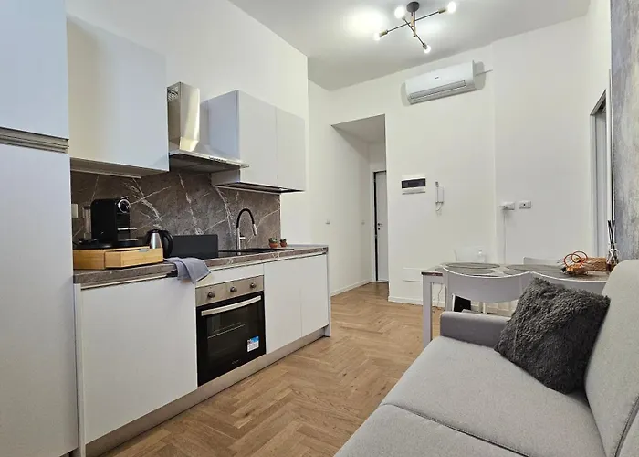 Navigli Gem * מילאנו