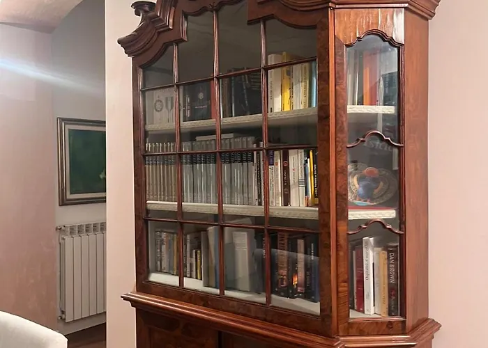 Chandelier - Center * Milan