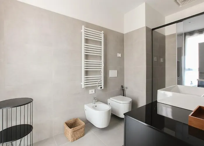 Apartament Luxury Principe Eugenio 3 *