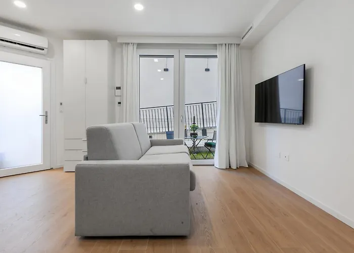 아파트 Garden M3 Duomo 12 Min *