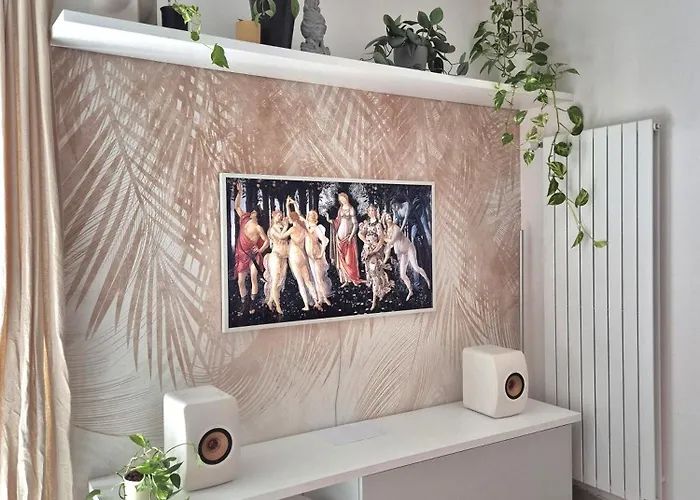 Flat Isola - New Opening *