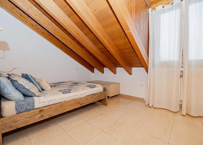 Bnbest Tricolore 6 Pax Milaan