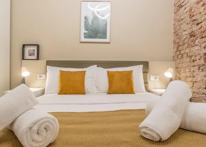 Enrico's In Porta Venezia 아파트 *