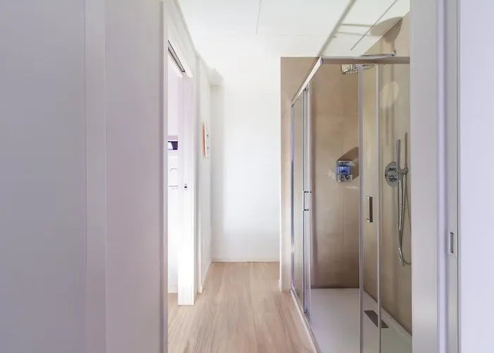 Apartament East