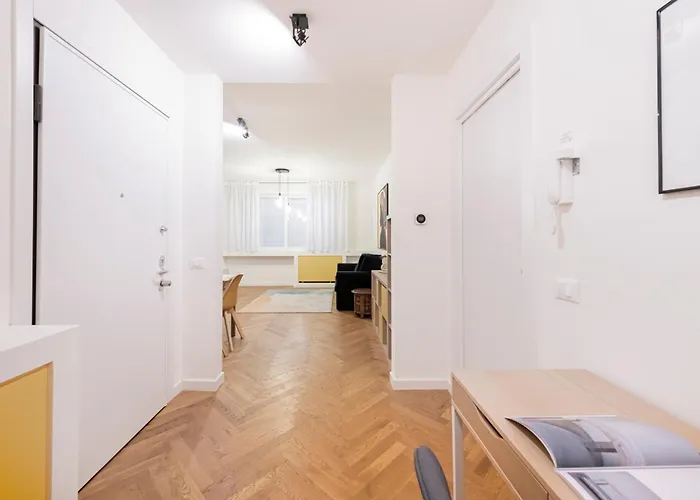 Easylife - - San Gregorio 3 F - P Venezia