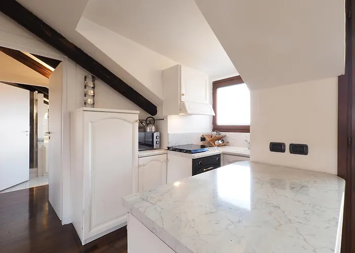 Appartement Primopiano - Tadino B Milan