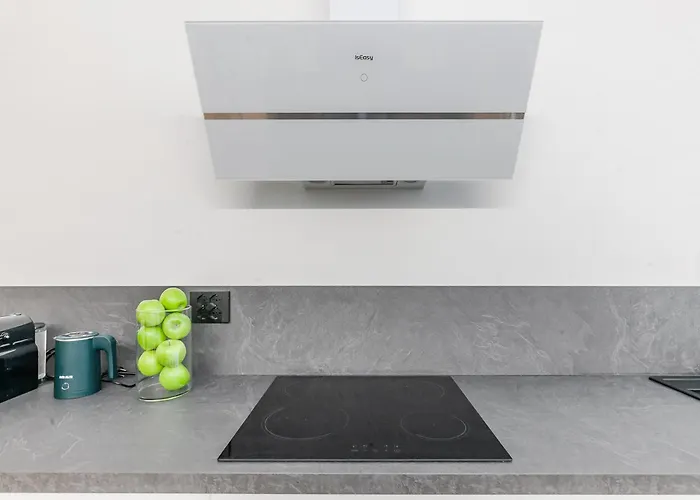 Urban Jungle M3 Duomo 12 Min *