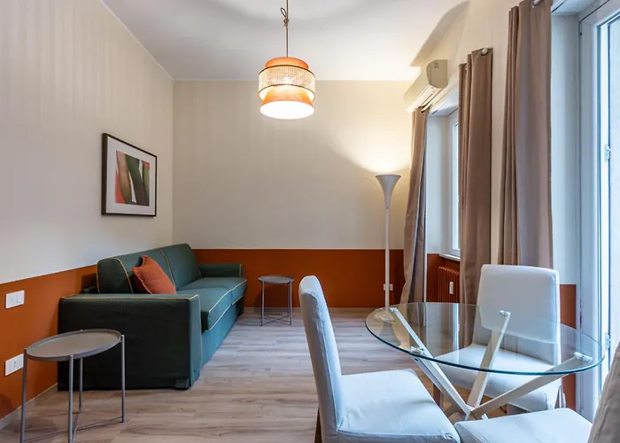 Casa Delle Grazie - Caradosso 15 *