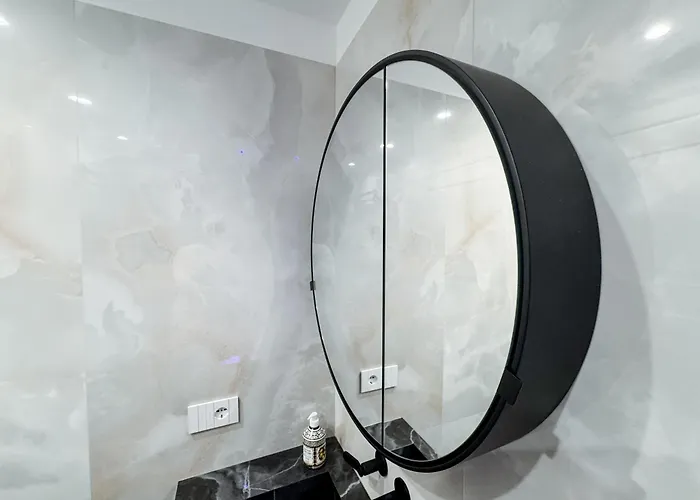 Medici5 - Luxury With Wellness Area Milan