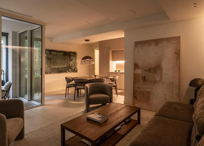 Apartamento Quiet Luxury Retreat Design & Comfort Al Duomo Milán