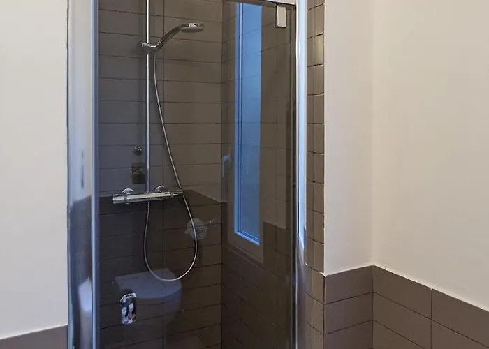 Brera Elegant Steps From Duomo, Montenapoleone, Design & Fashion Week *