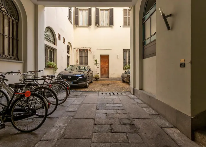 Co99- New Elegant Mauri 米兰