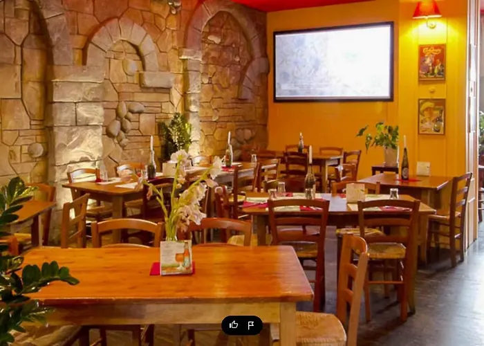 Olimpic Village Club מילאנו